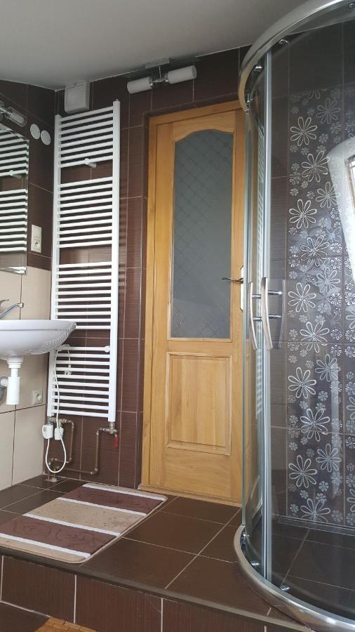 Balassi Apartment -With Green Terrace&Bike Штурово Екстер'єр фото